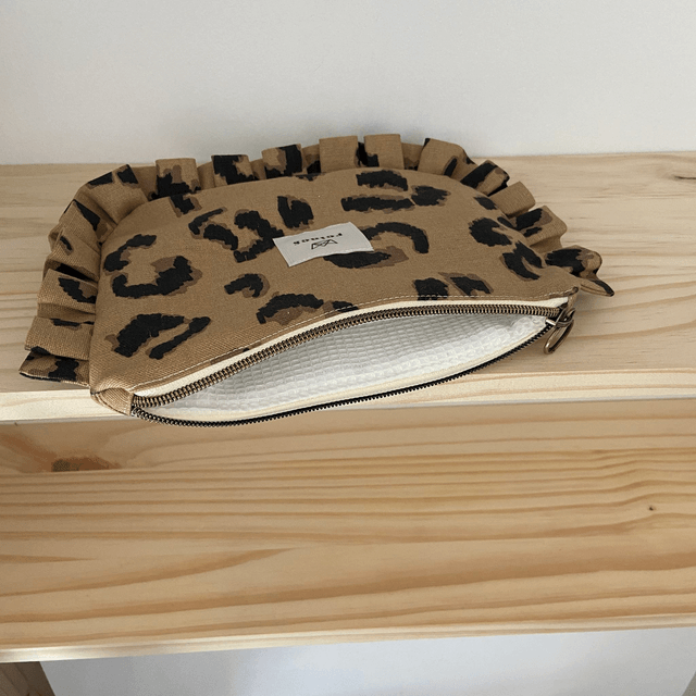 La pochette LÉO