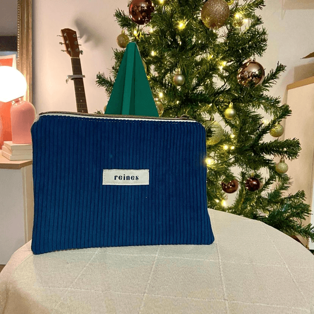 La pochette LINE