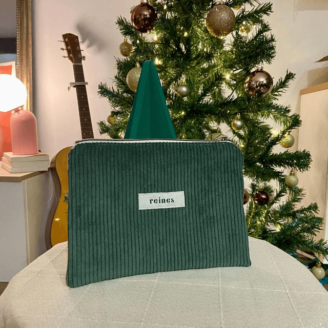 La pochette LINE
